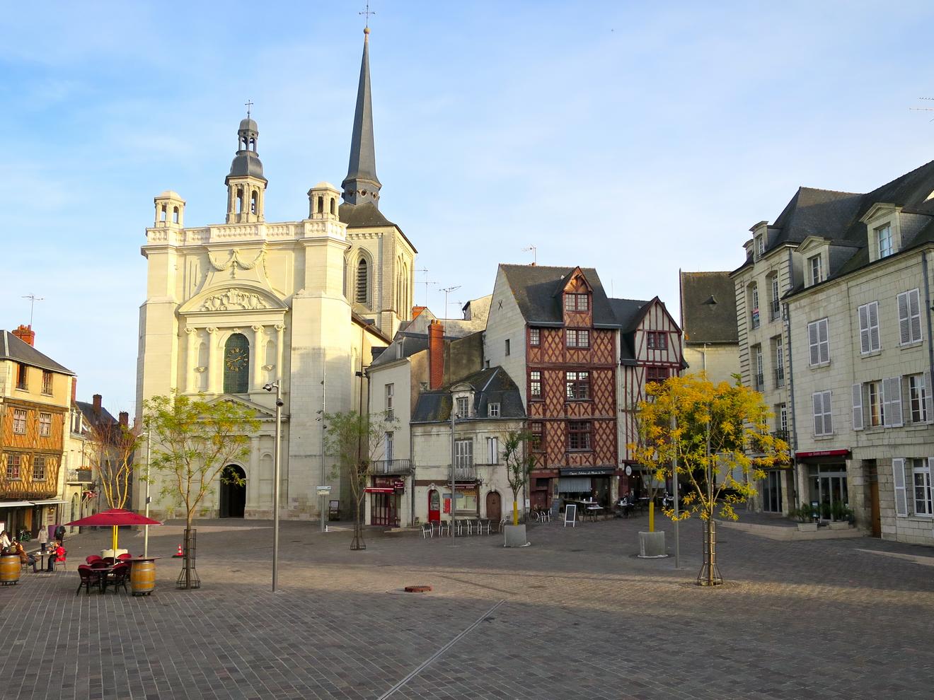 Destination Saumur La Perle De L Anjou Val De Loire