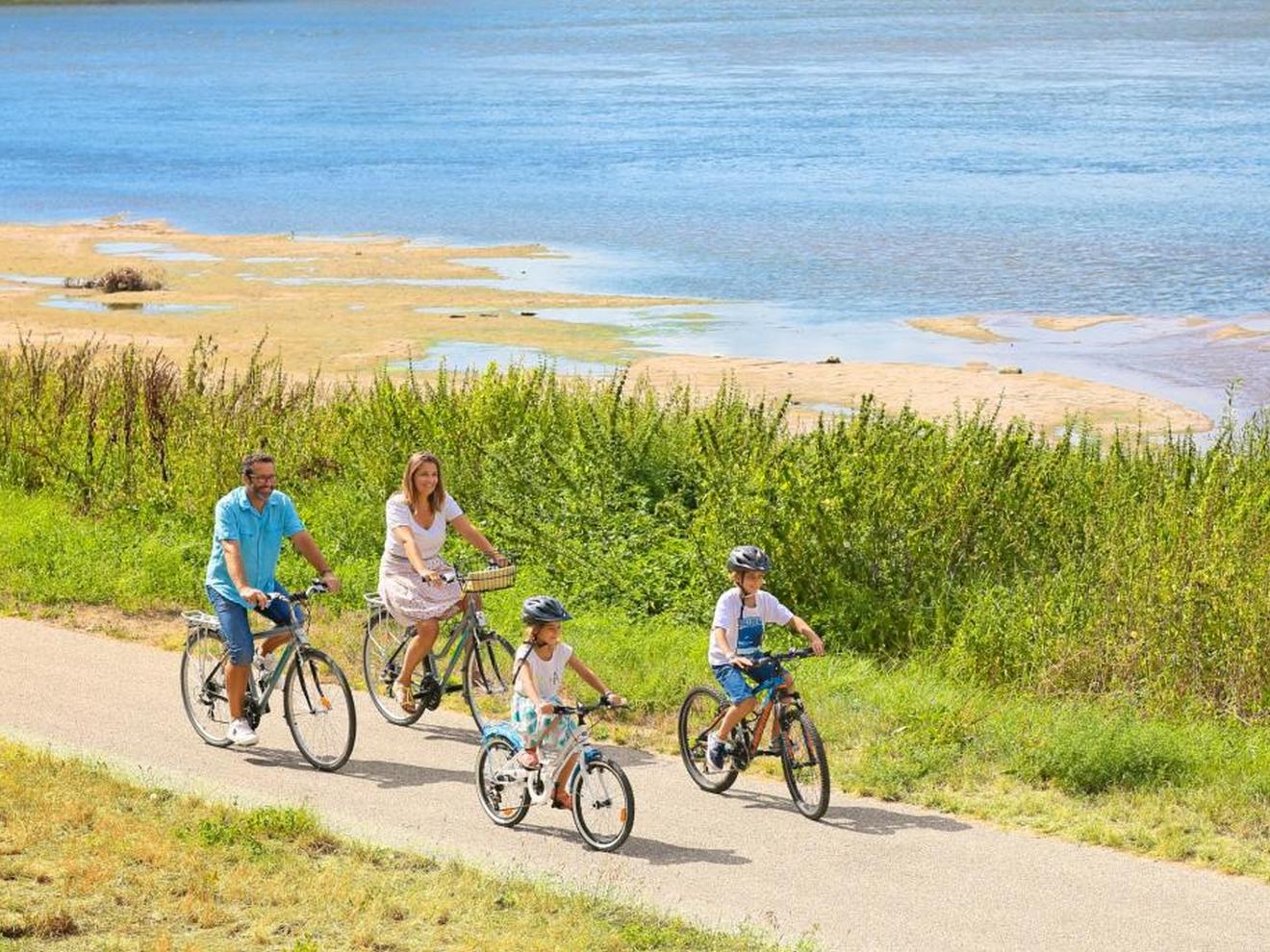 Loire à Vélo en Orléanais - Vos Vacances entre Nevers et Orléans