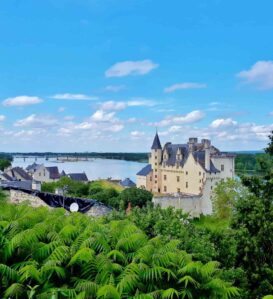 montsoreau-village-anjou-Philippe49730