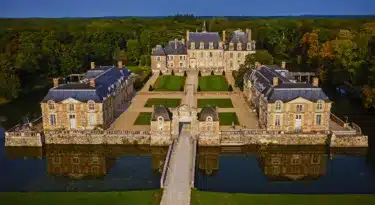 La ferté vu château face drone