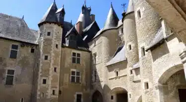 Chateau Fougeres-sur-Bievre