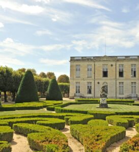 Chateau de Bouges