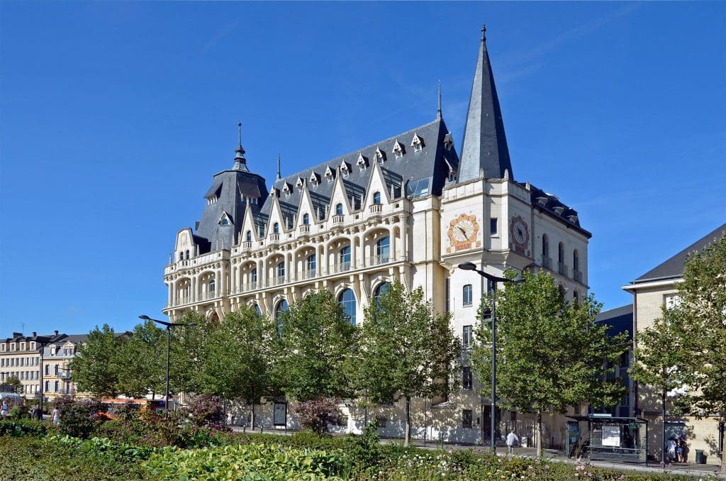 Hôtel des Postes à Chartres