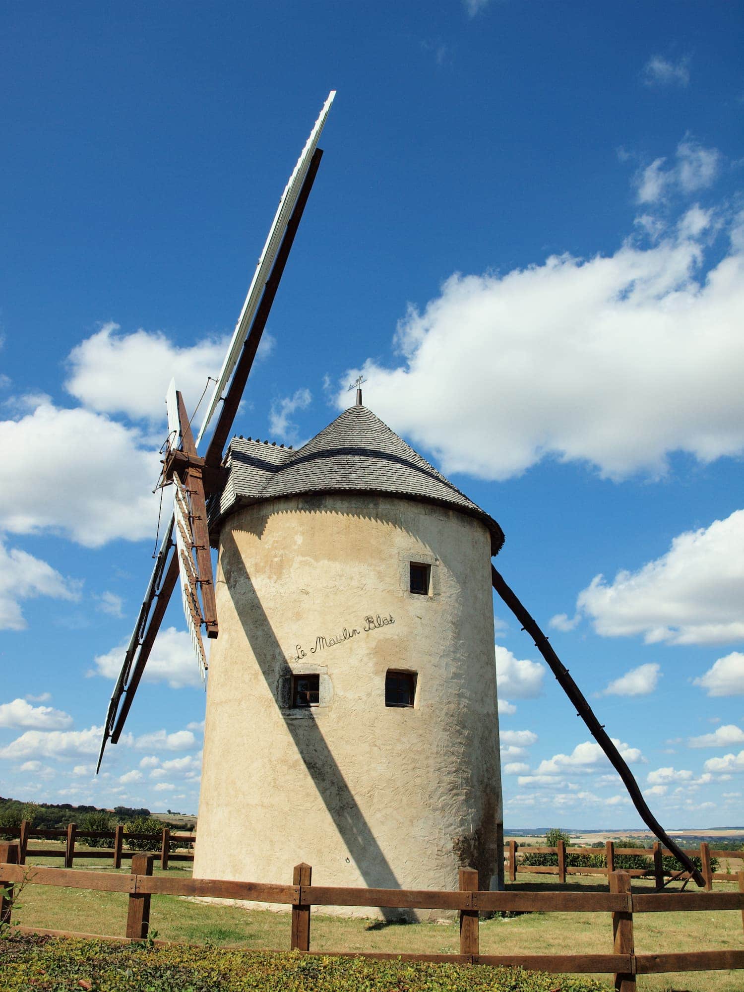 Moulin Blot à Bouhy