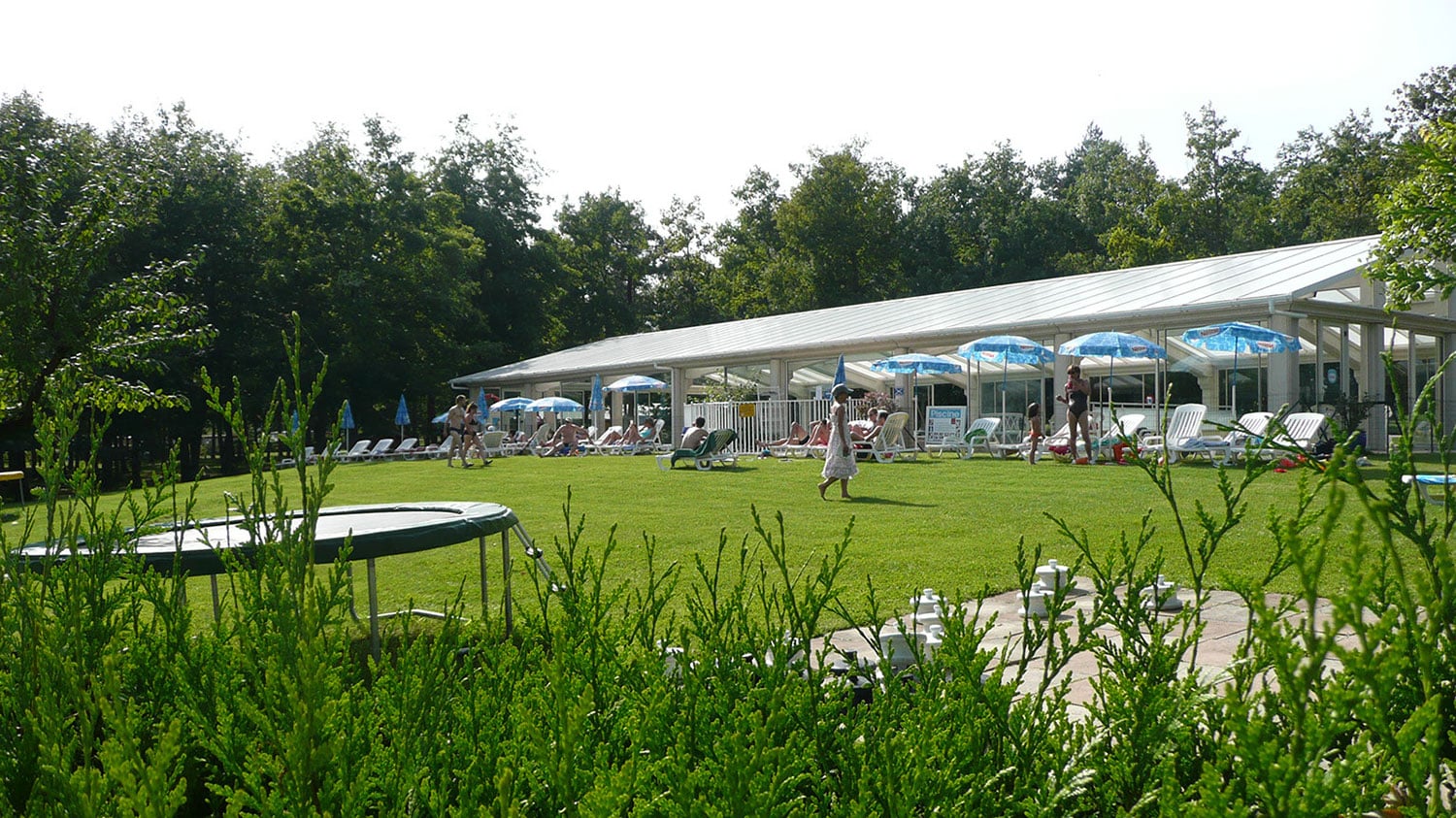 Piscine camping parc de nibelle loiret