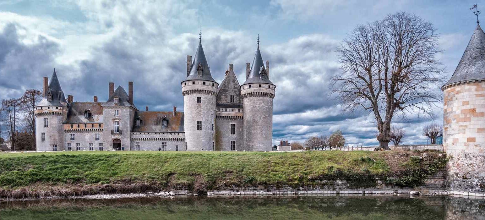 château de sully-sur-loire