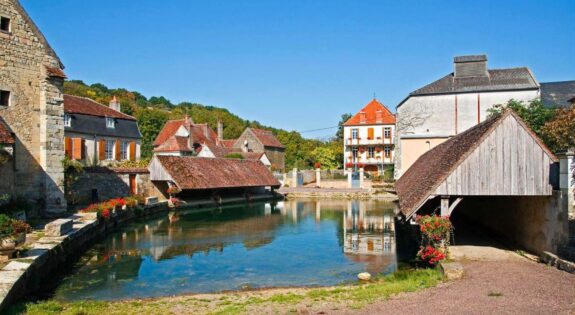 Village de Varzy dans la Nièvre