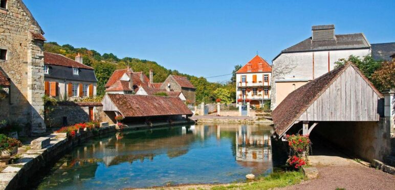 Village de Varzy dans la Nièvre