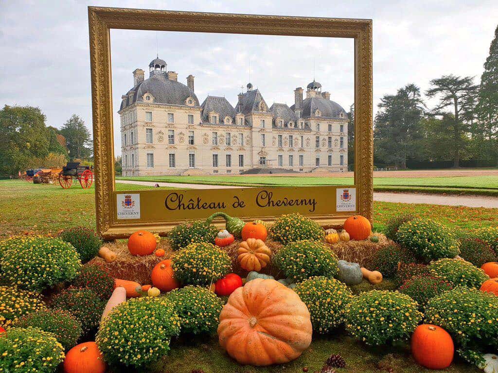 chateau-de-cheverny-automne