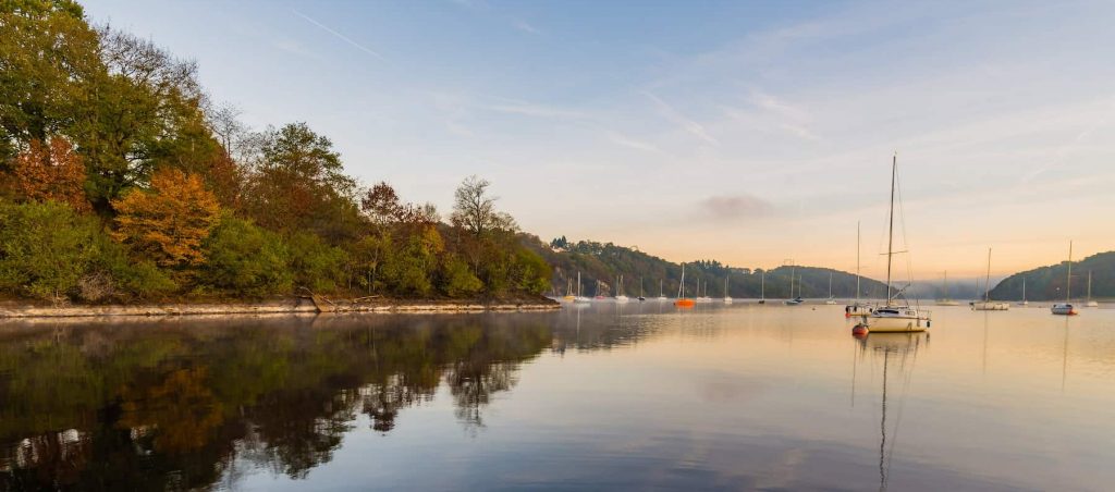 l'automne dans l'Indre vue paisible sur l'eau